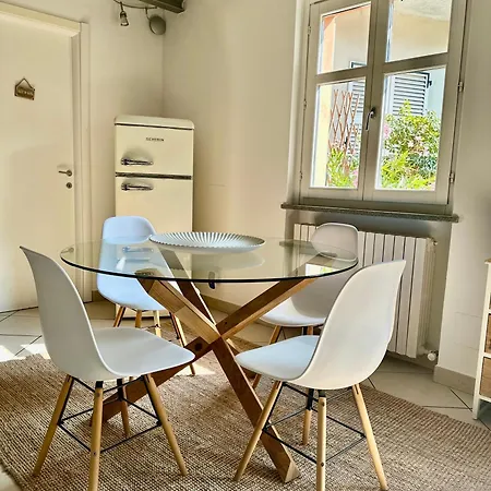 La Casetta Del Centro Luminoso Loft Con Terrazzo E Giardino * Biella