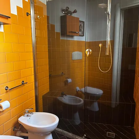 La Casetta Del Centro Luminoso Loft Con Terrazzo E Giardino Biella