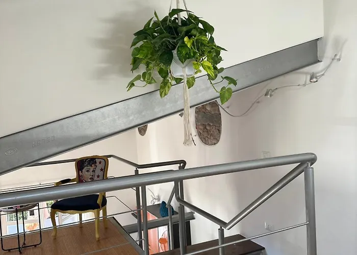 La Casetta Del Centro Luminoso Loft Con Terrazzo E Giardino ビエッラ